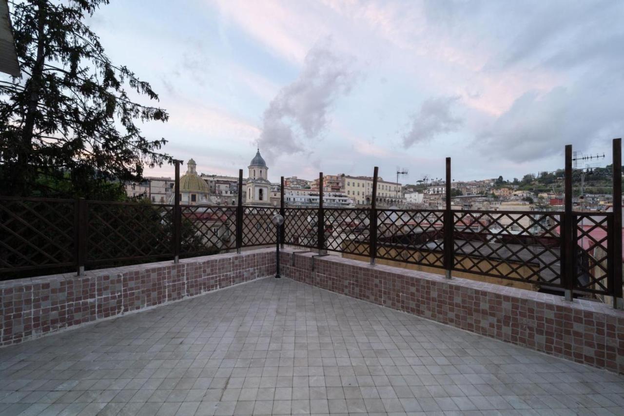 Casa Dea Napoli Apartment Exterior photo